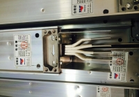 封閉式母線槽對200MW及以上發(fā)電機引出線回路中采用分相封閉母線的目的是什么？
